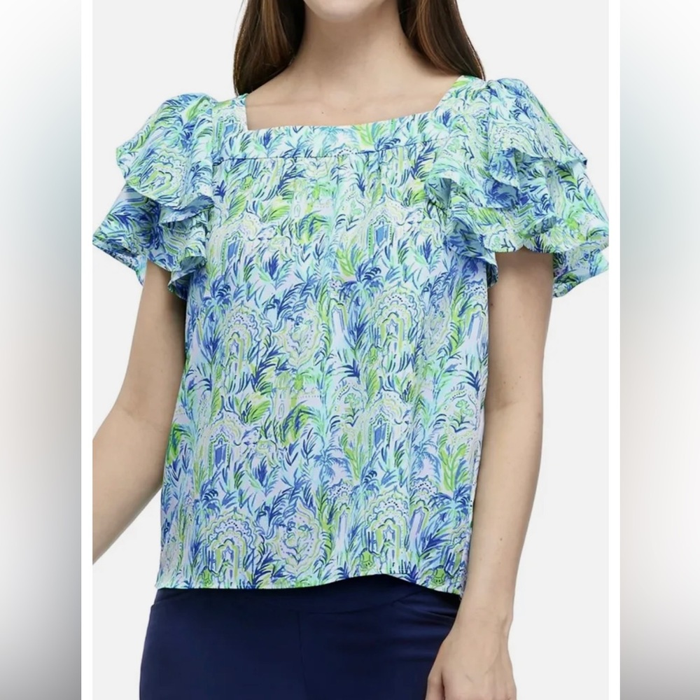 Lilly Pulitzer size XL ruffle Sleeve-Resort White Out to Play